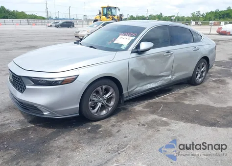 2024 Honda Accord Ex z USA, uszkodzony, nr VIN 1HGCY1F38RA007235